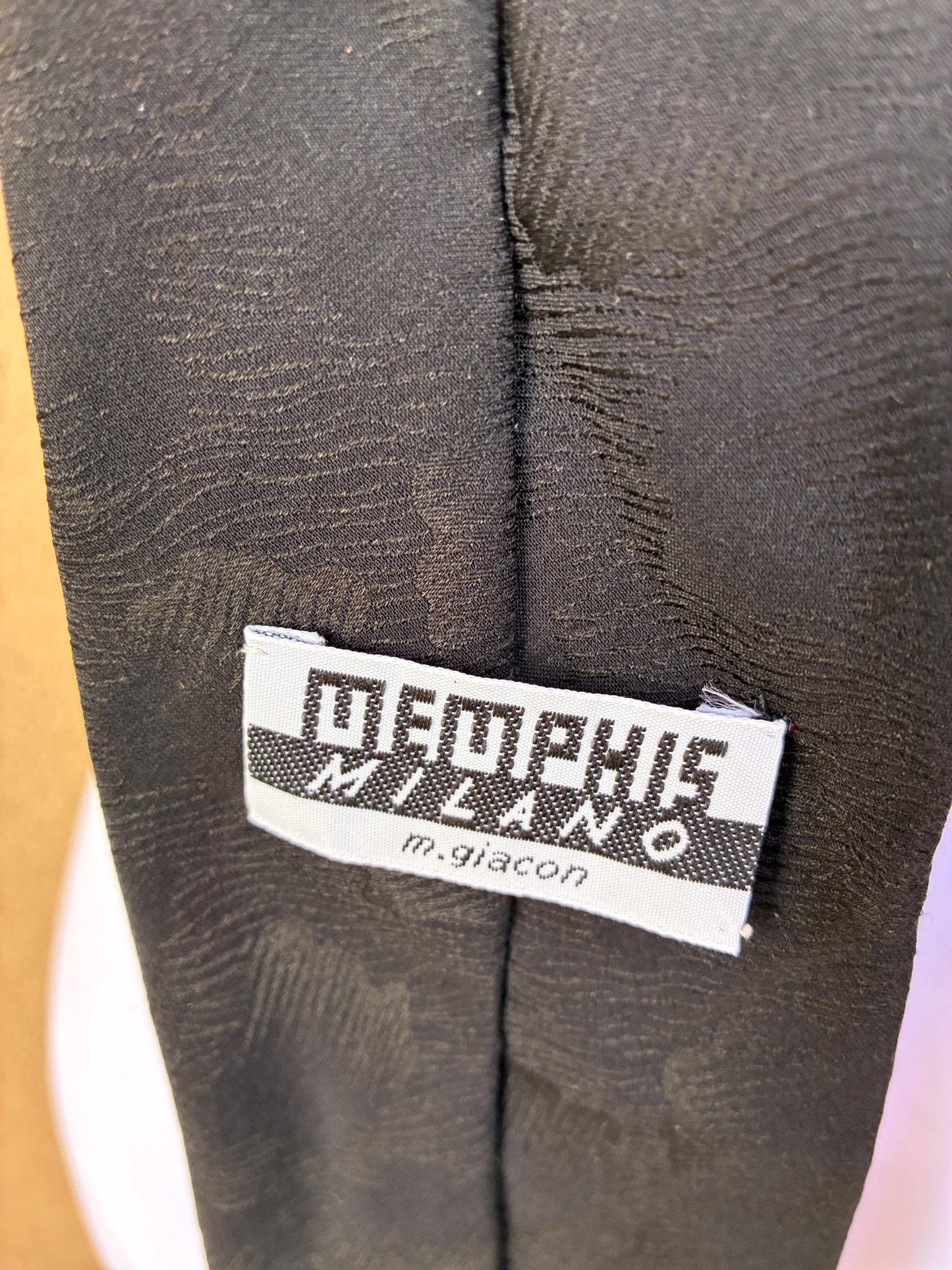 Memphis Milano Graphic Vintage Silk Tie