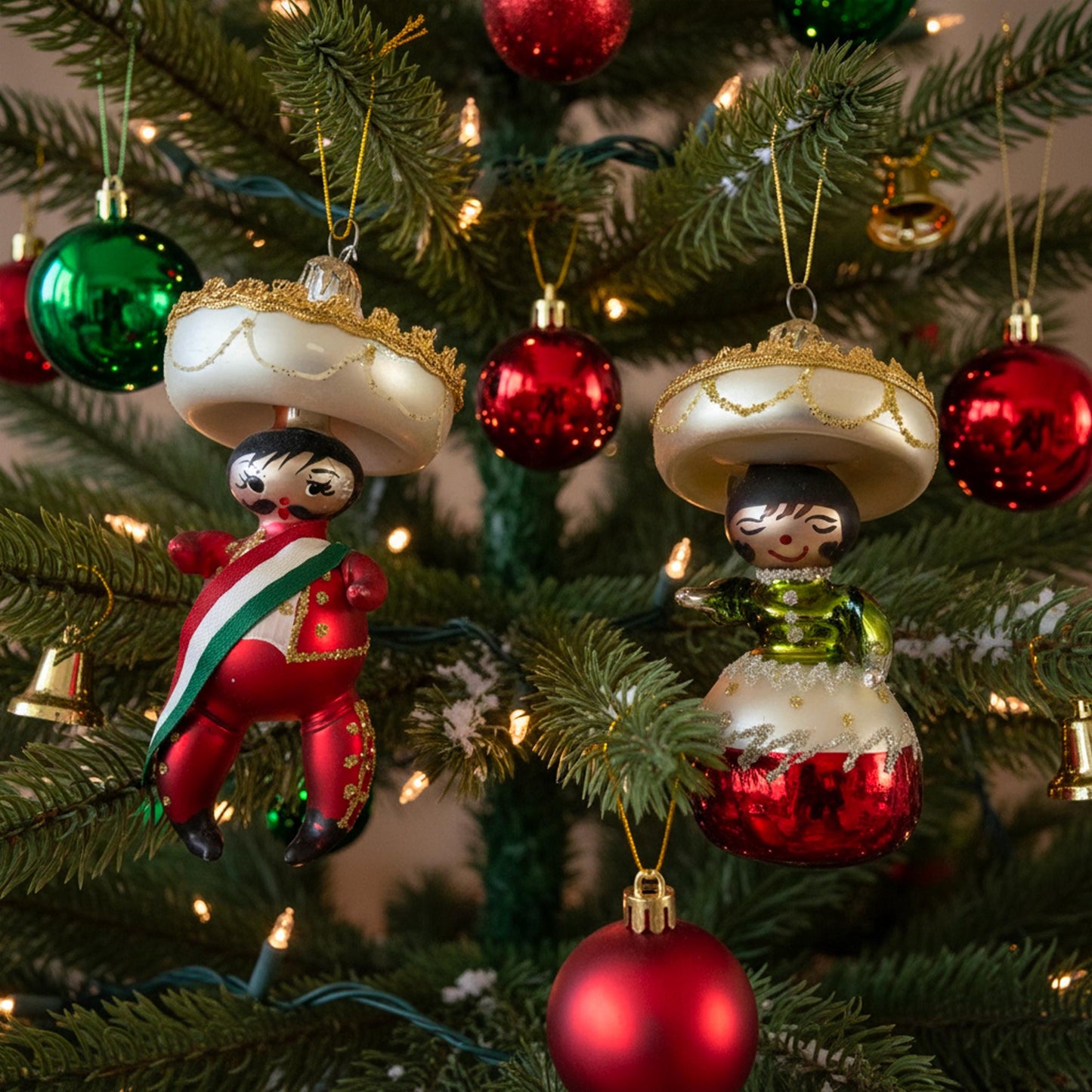 VGT Di Carlini Italian Glass Ornaments Mexican Couple Sombreros Dancers